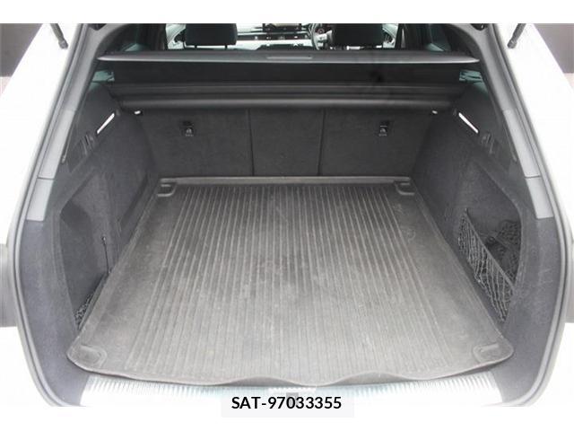 Audi A4 2021-03 8691618-14