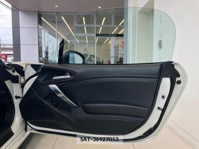 Abarth 124 Spider 2018-03 8691678-11