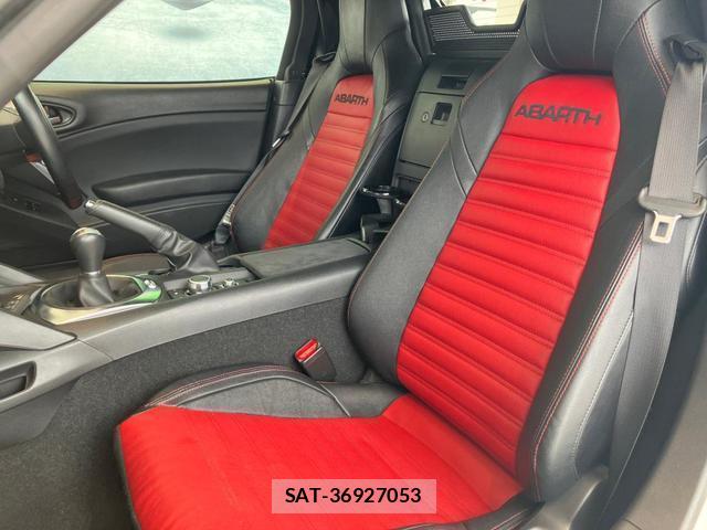 Abarth 124 Spider 2018-03 8691678-13
