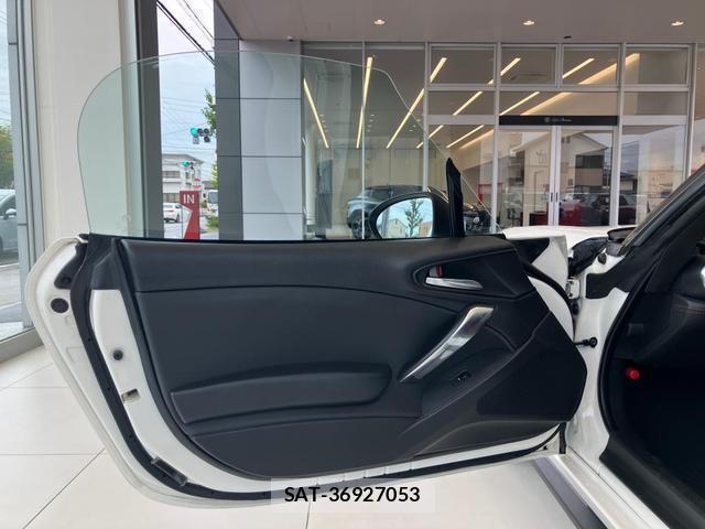 Abarth 124 Spider 2018-03 8691678-14