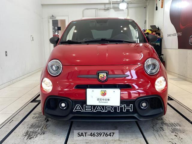 Abarth 595 2025-02 8690352-1
