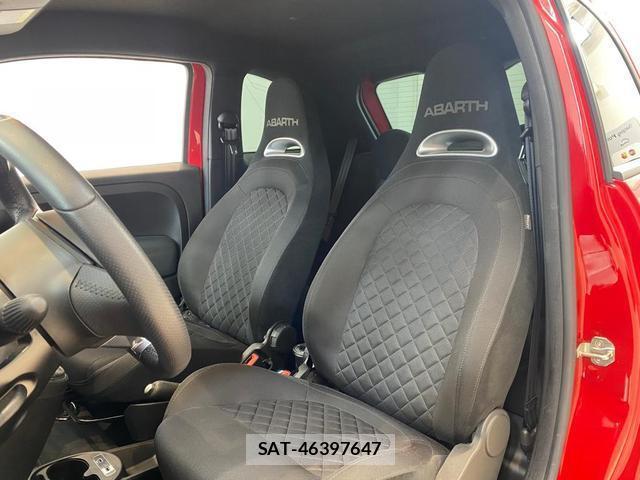 Abarth 595 2025-02 8690352-11