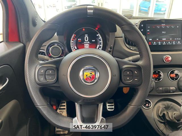 Abarth 595 2025-02 8690352-18