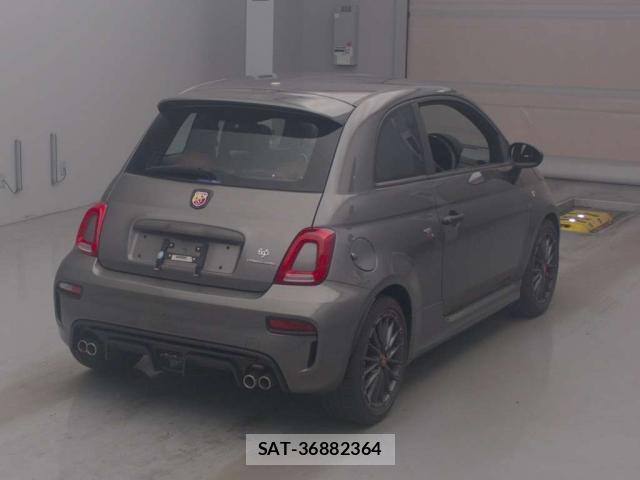 Abarth 695 2023-09 8691488-6