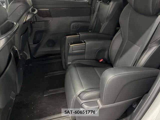 Toyota ALPHARD HYBRID 2023-12 8690937-4
