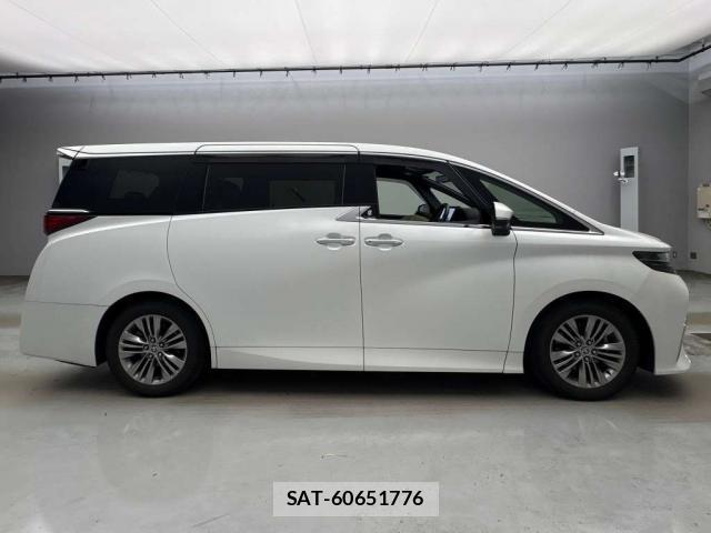 Toyota ALPHARD HYBRID 2023-12 8690937-8