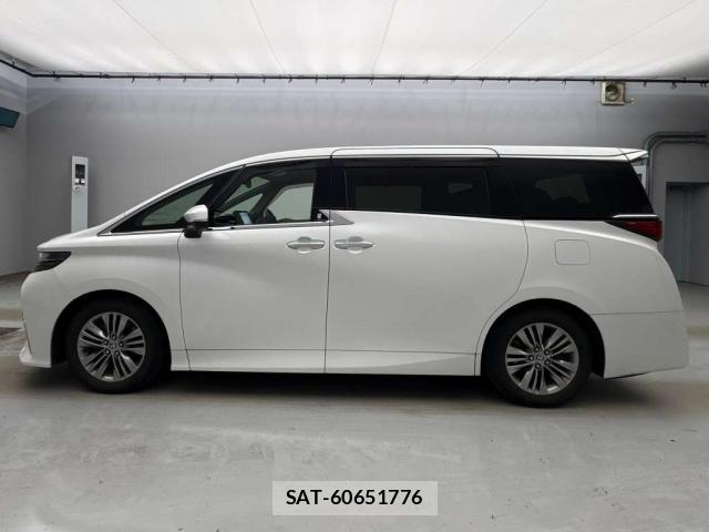 Toyota ALPHARD HYBRID 2023-12 8690937-9