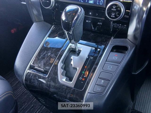 Toyota ALPHARD 2021-01 8690363-17