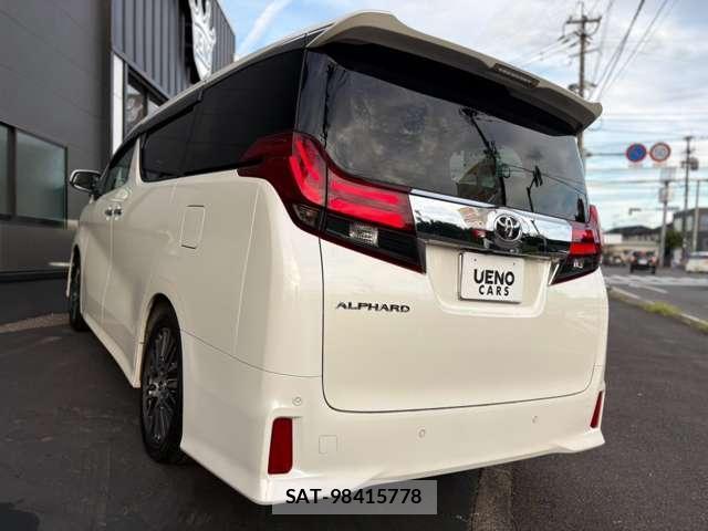Toyota ALPHARD 2016-10 8690387-6