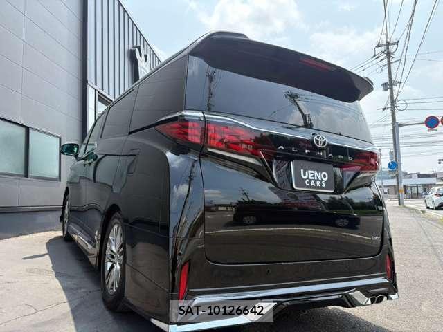 Toyota ALPHARD 2024-12 8690389-11