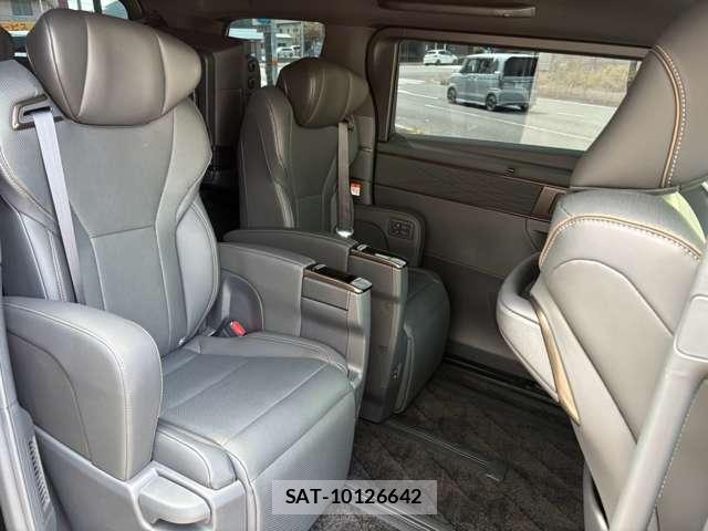 Toyota ALPHARD 2024-12 8690389-19