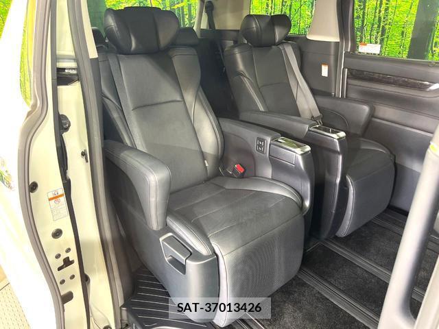 Toyota ALPHARD 2019-09 8691168-14
