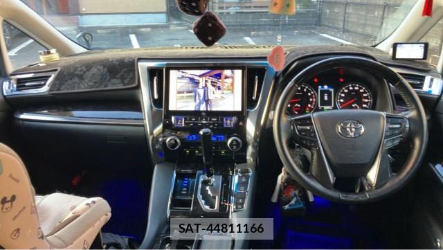 Toyota ALPHARD 2019-03 8691293-2