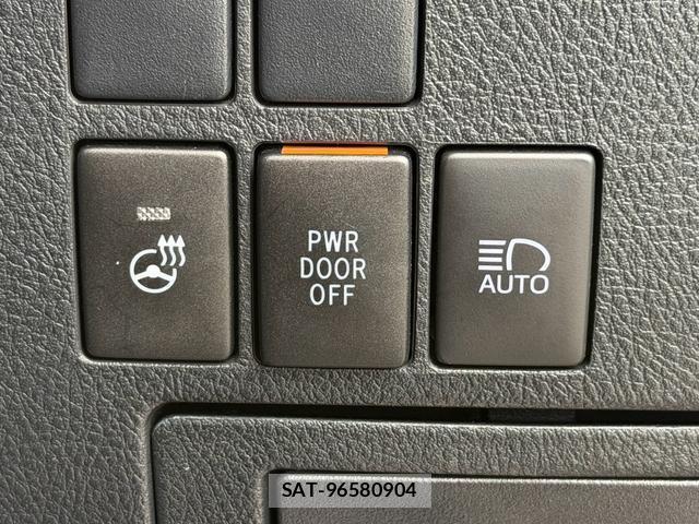 Toyota ALPHARD 2022-06 8652614-13