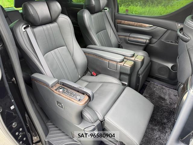 Toyota ALPHARD 2022-06 8652614-15