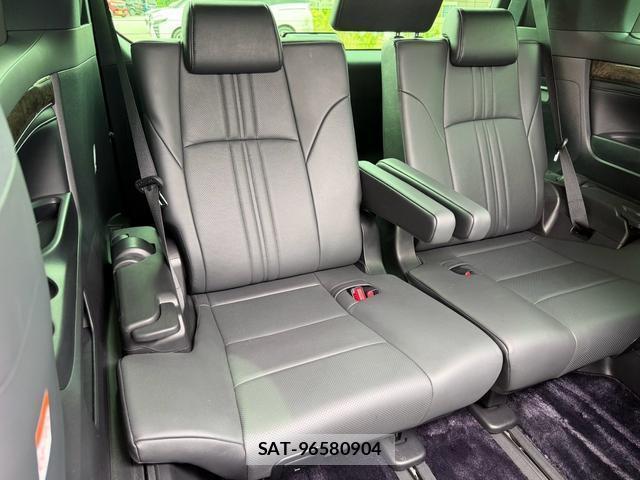 Toyota ALPHARD 2022-06 8652614-16