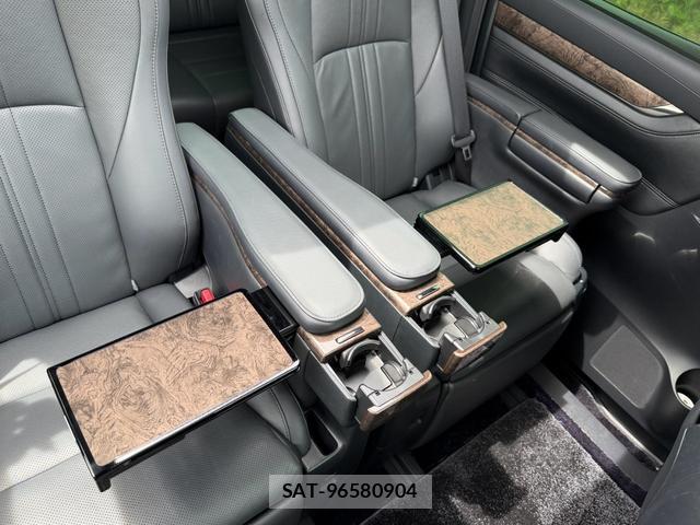 Toyota ALPHARD 2022-06 8652614-6