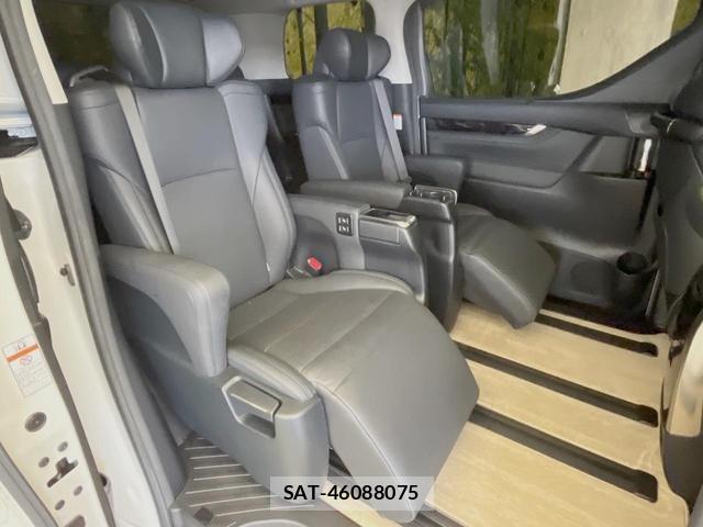 Toyota ALPHARD 2021-05 8691929-8