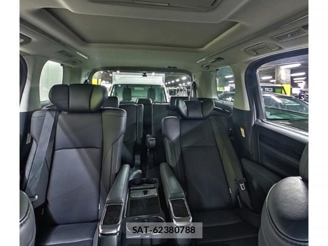 Toyota ALPHARD 2020-04 8691967-4