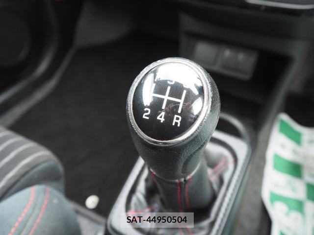 Suzuki ALTO WORKS 2017-05 8691726-11