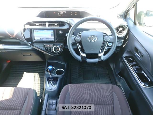 Toyota AQUA 2019-08 8690585-2
