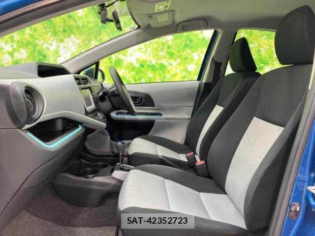 Toyota AQUA 2012-12 8690887-4