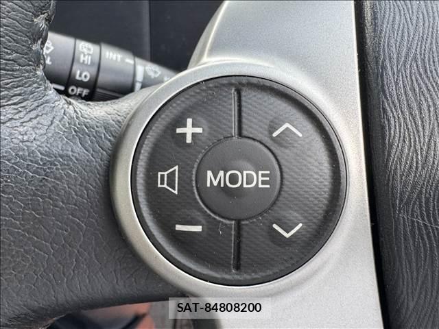 Toyota AQUA 2014-10 8690988-6