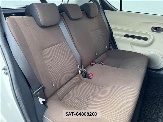 Toyota AQUA 2014-10 8690988-8