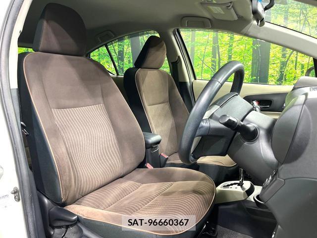 Toyota AQUA 2013-06 8691169-10