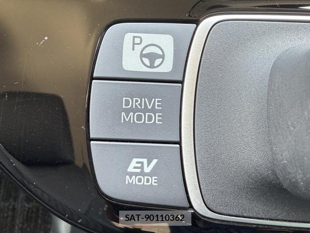 Toyota AQUA 2021-12 8691171-11