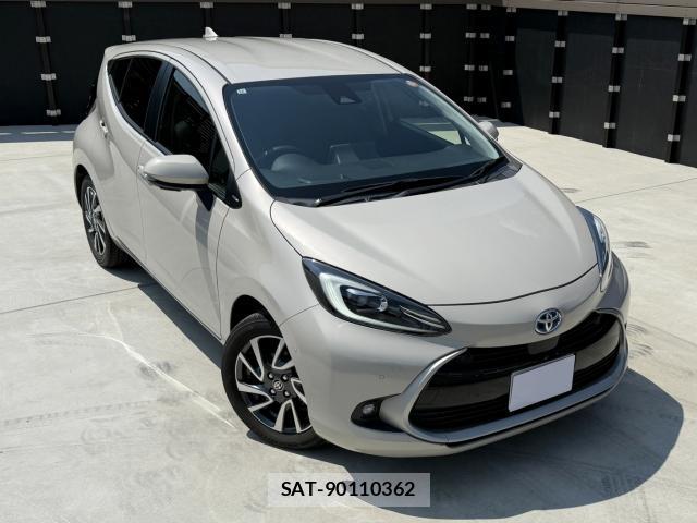 Toyota AQUA 2021-12 8691171-18
