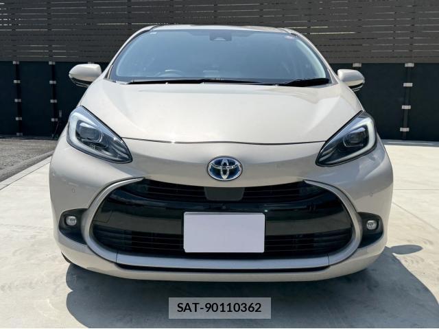 Toyota AQUA 2021-12 8691171-19