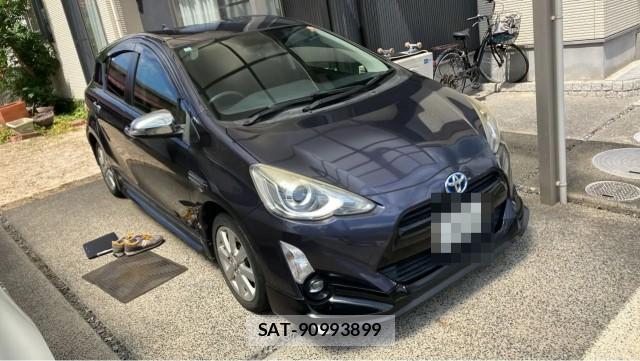 Toyota AQUA 2014-12 8691303-11