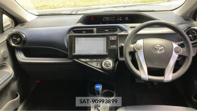 Toyota AQUA 2014-12 8691303-2