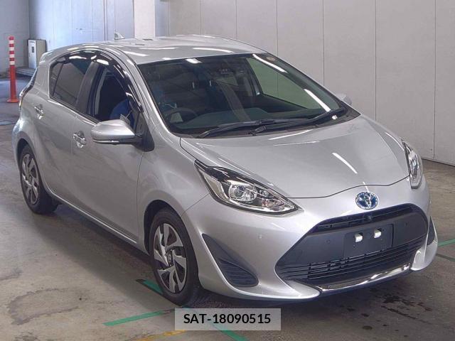 Toyota AQUA 2021-03 8691384-0