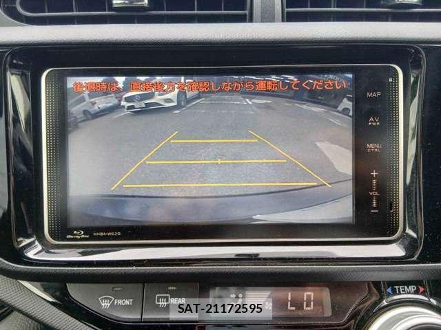 Toyota AQUA 2015-03 8691705-15