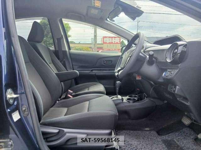 Toyota AQUA 2019-06 8691709-5