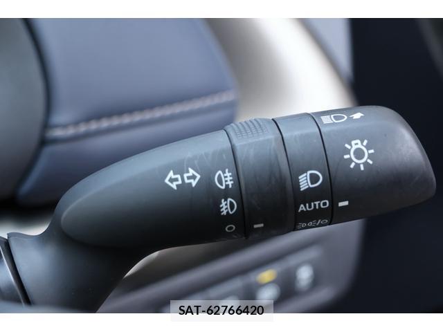 Toyota AQUA 2025-02 8691732-5