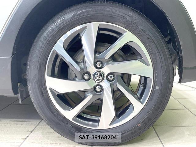 Toyota AQUA 2018-04 8691816-19