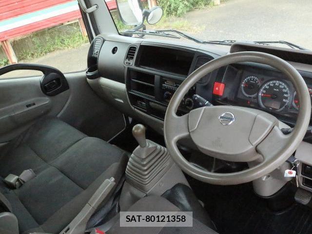 Nissan ATLAS 2015-08 8691600-2