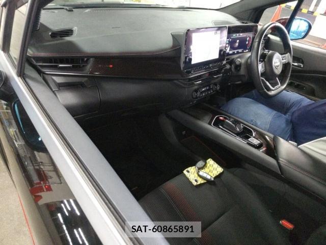 Nissan AURA 2022-01 8690926-2