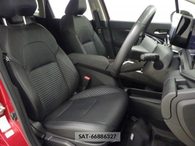 Nissan AURA 2022-09 8690942-3