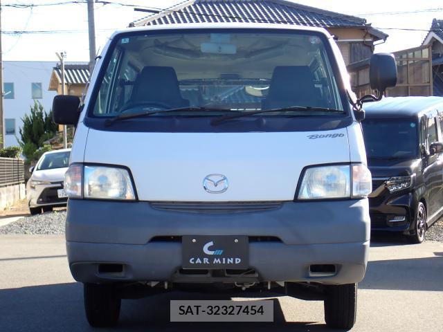 Mazda BONGO VAN 2012-01 8690490-9