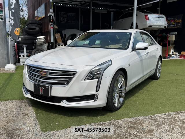Cadillac CT6 2018-05 8691958-0