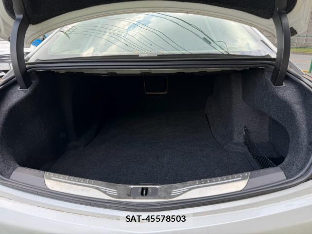 Cadillac CT6 2018-05 8691958-18
