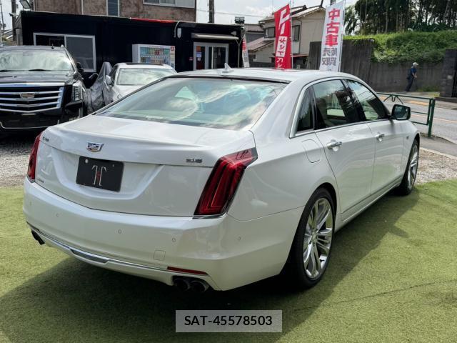 Cadillac CT6 2018-05 8691958-2