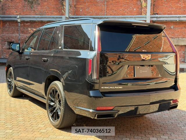 Cadillac ESCALADE 2023-12 8690462-1