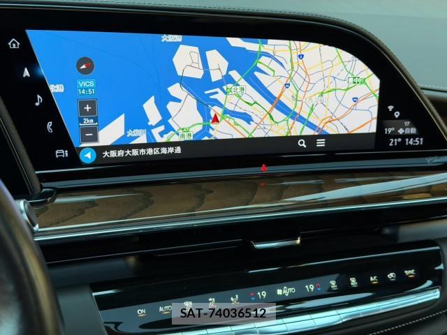 Cadillac ESCALADE 2023-12 8690462-12