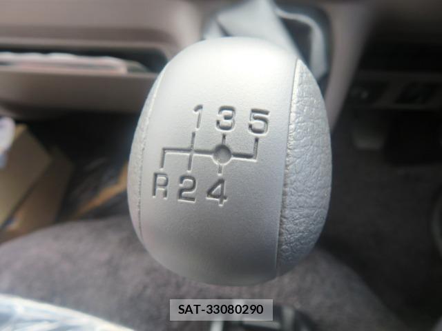 MITSUBISHI FUSO CANTER 2026-07 8690828-17