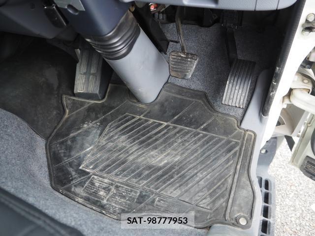 MITSUBISHI FUSO CANTER 2016-02 8690916-12